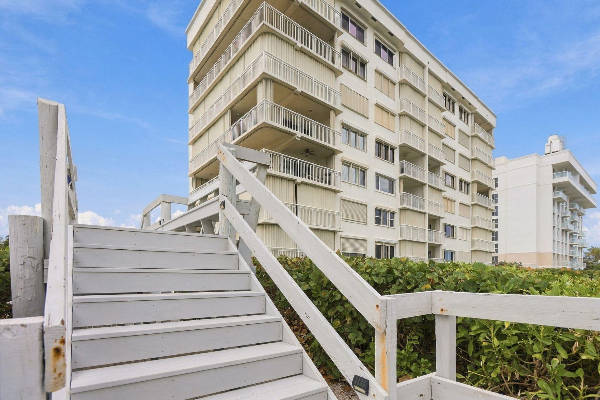 10980 S Ocean Drive, Unit 413, Jensen Beach, FL 34957 Photo