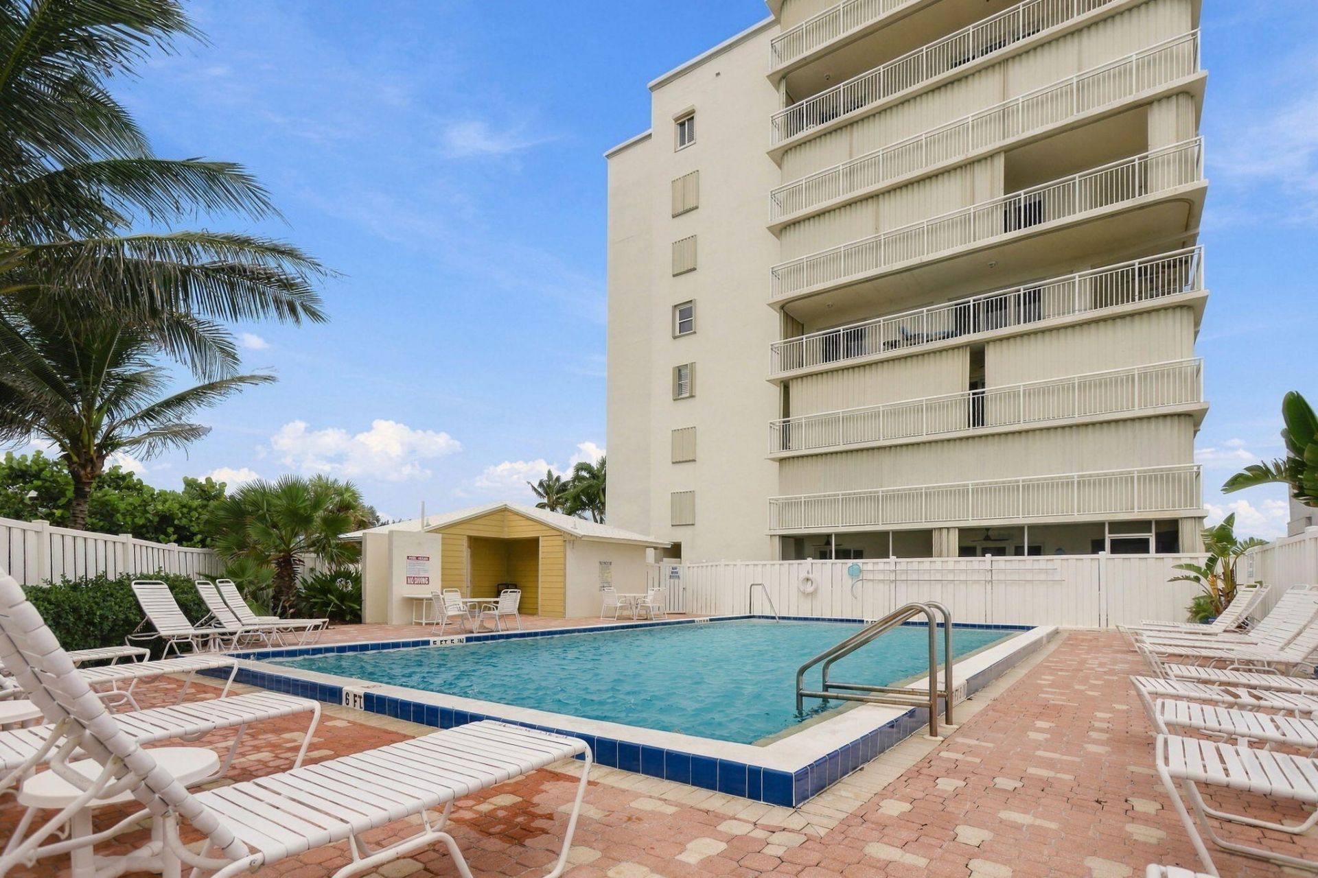 10980 S Ocean Drive, Unit 413, Jensen Beach, FL 34957 Photo