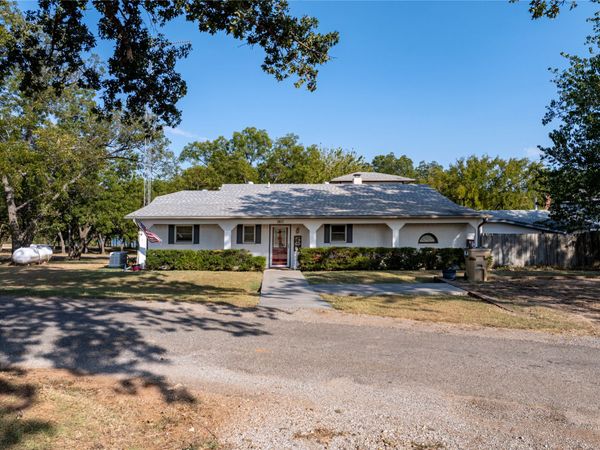 7410 Grapevine Drive , Kingston, OK 73439