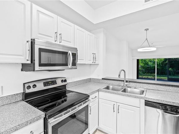 5480 16th PL SW, Unit 203, NAPLES, FL 34116