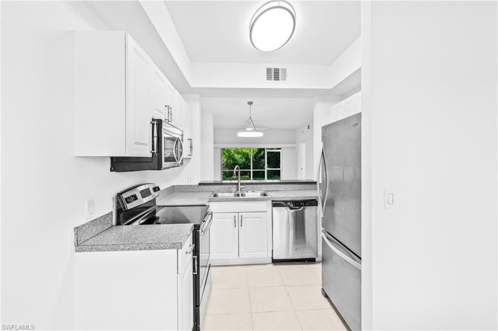 5480 16th Pl Sw, Unit 203, Naples, FL 34116 Photo