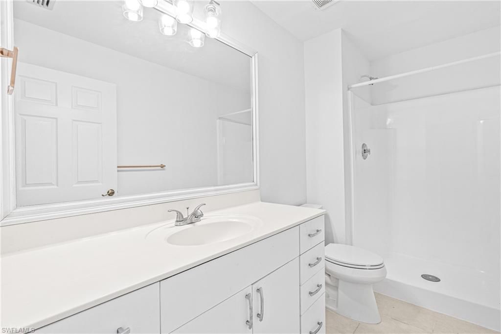 5480 16th Pl Sw, Unit 203, Naples, FL 34116 Photo