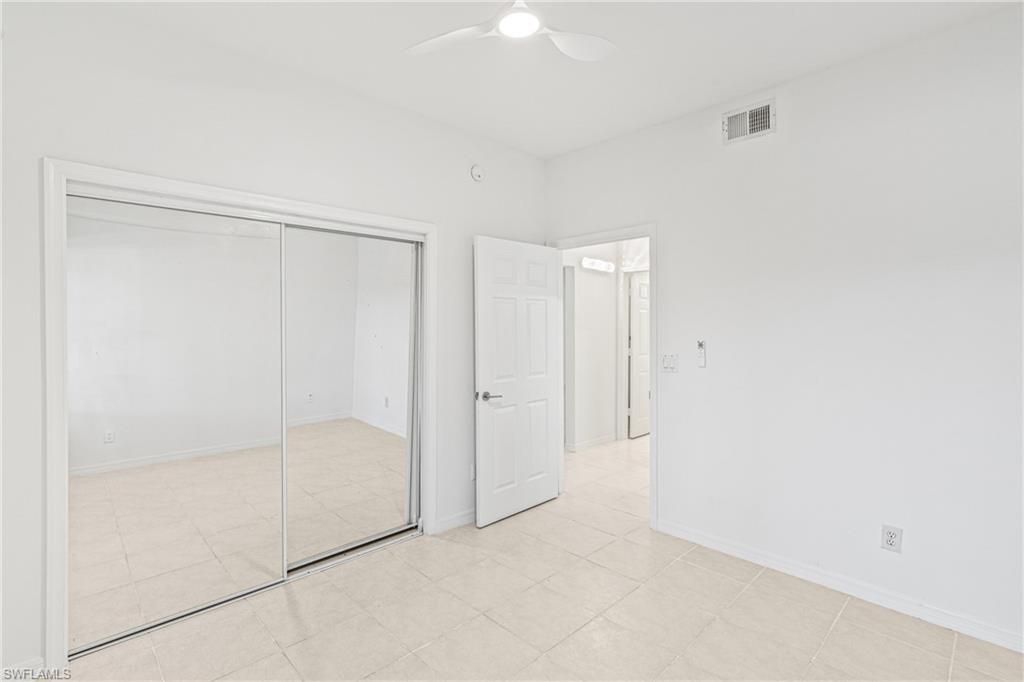 5480 16th Pl Sw, Unit 203, Naples, FL 34116 Photo