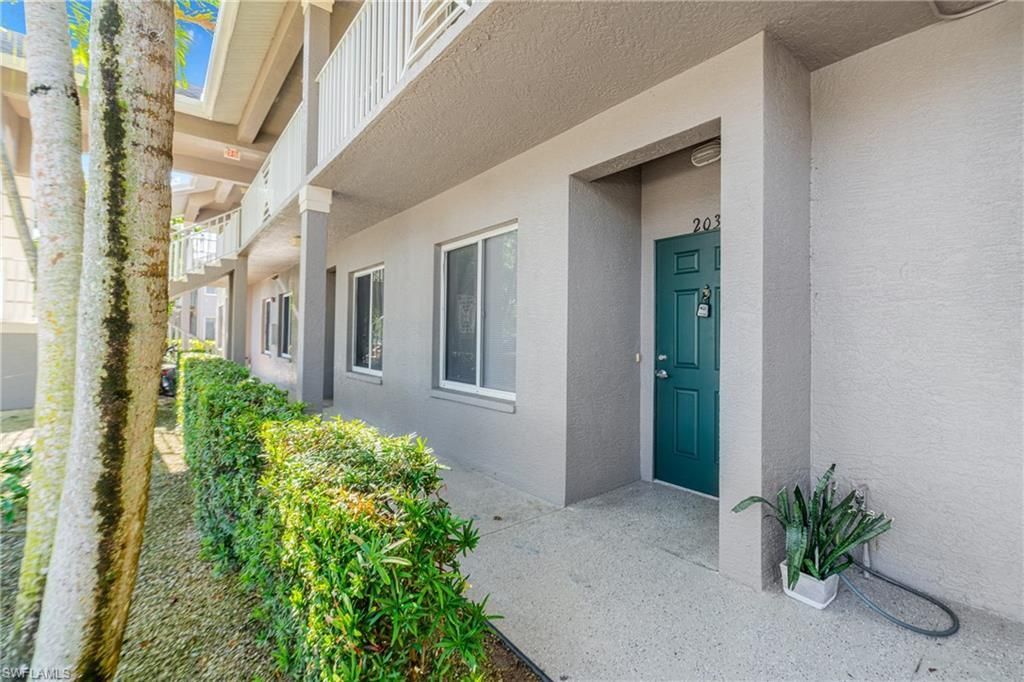 5480 16th Pl Sw, Unit 203, Naples, FL 34116 Photo