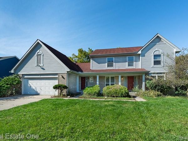 7583 Greenway Lane, West Bloomfield Township, Mi 48324