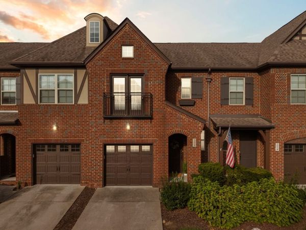 216 Bixby Private Ln, Hendersonville, TN 37075