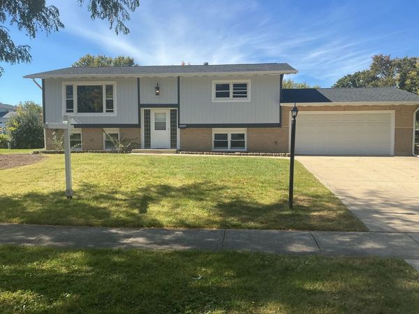 731 Claremont Drive , Downers Grove, IL 60516