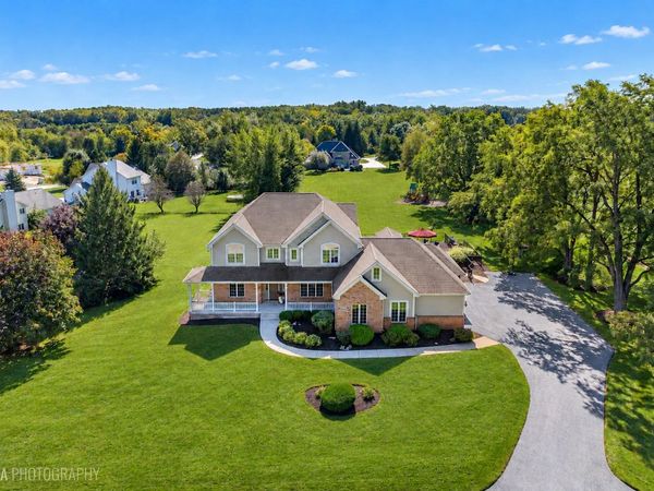 2307 Red Oak Lane, Johnsburg, IL 60051