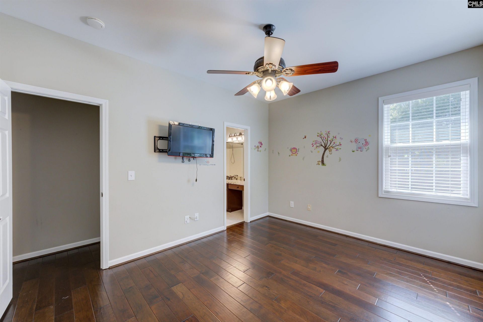 109 Caedmons Creek Drive  Photo 13