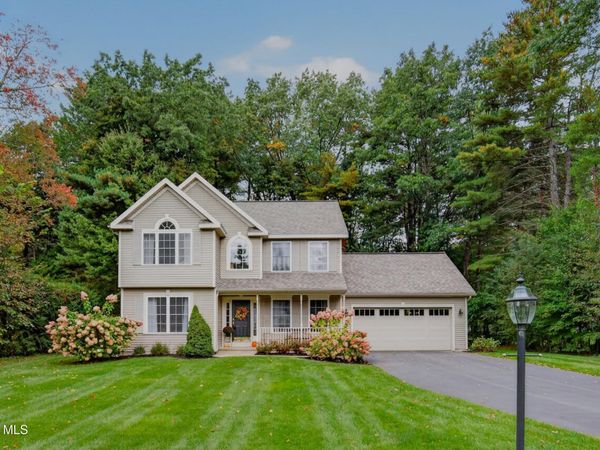 31 Brookside Drive, Saratoga Springs, NY 12866