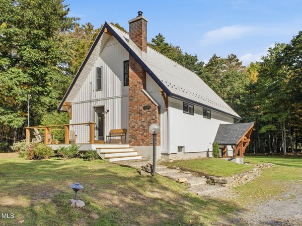 106 S Greenfield Road, Greenfield Center, NY 12833