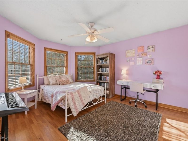 18643 Comstock Circle, Middleburg Heights, OH 44130 Photo 23