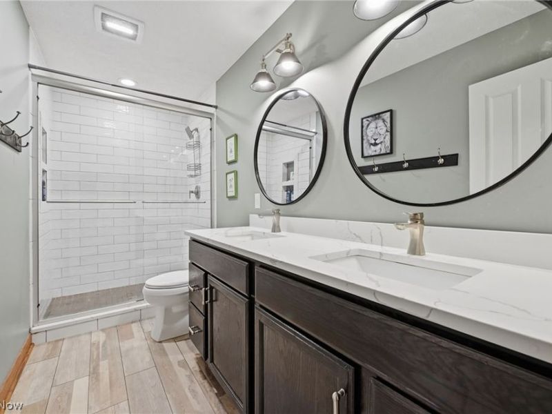 18643 Comstock Circle, Middleburg Heights, OH 44130 Photo 27