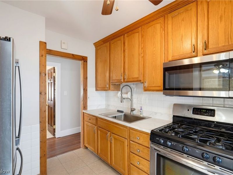 4614 Maplecrest Avenue, Parma, OH 44134 Photo 16