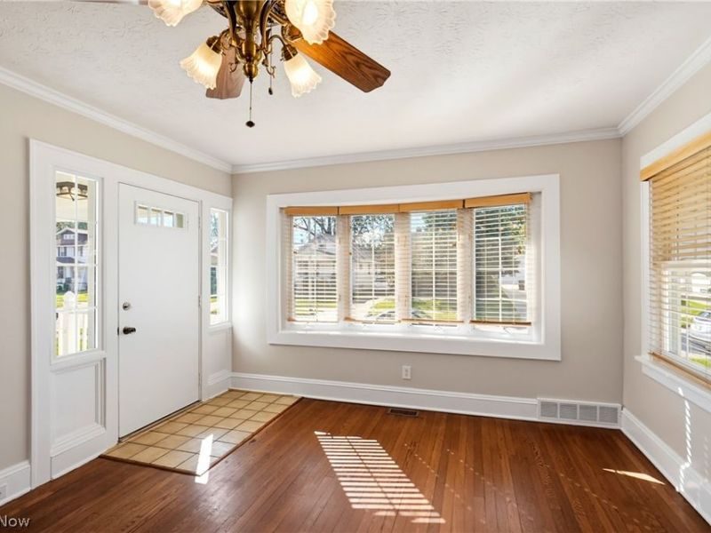 4614 Maplecrest Avenue, Parma, OH 44134 Photo 8