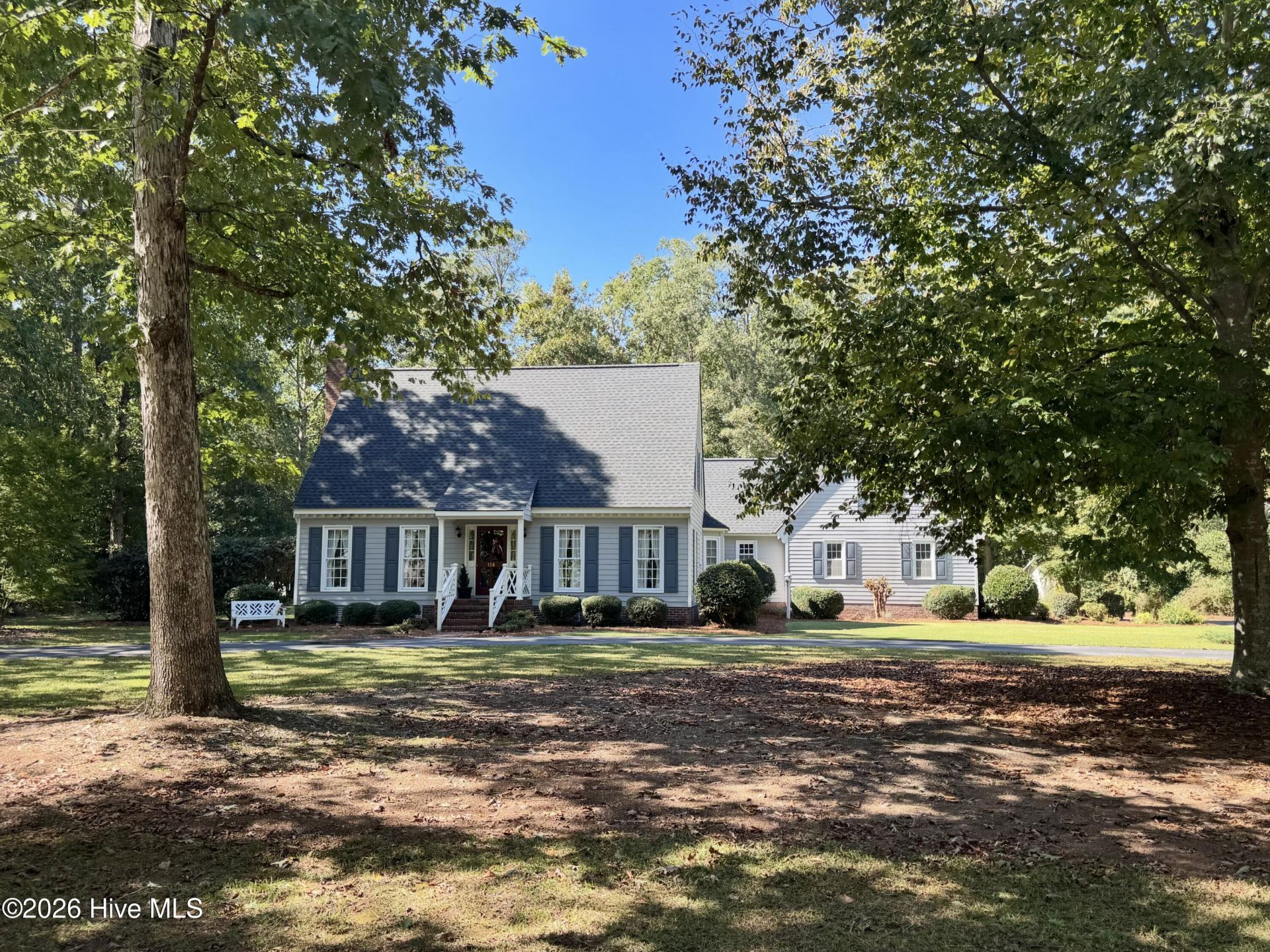 156 Westwood Drive, Elizabethtown, NC 28337 Main Photo