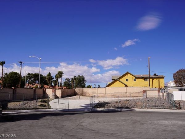 1608 Eaton Drive , Las Vegas, NV 89102