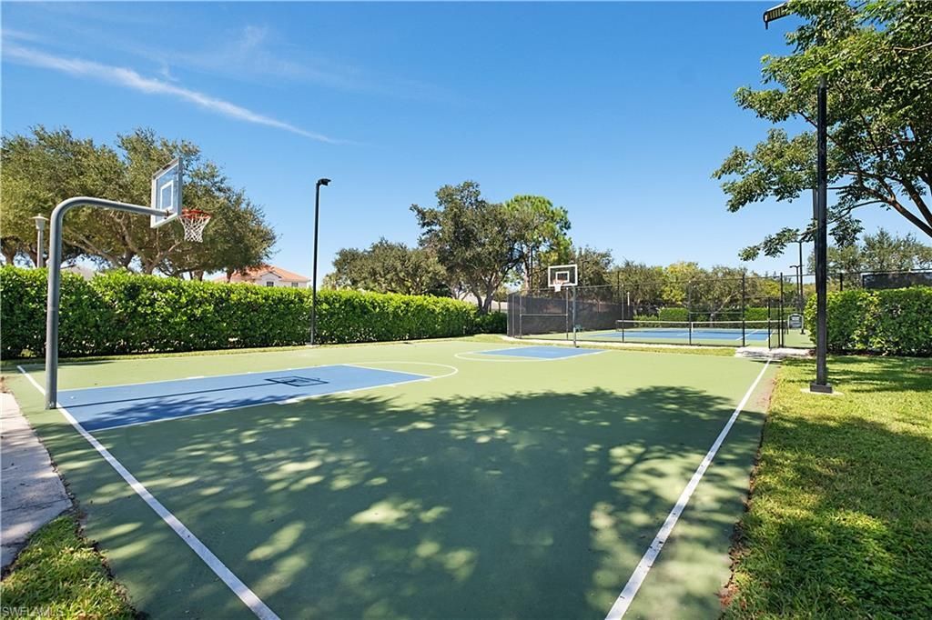 7110 Wild Forest Ct , Unit 102, Naples, FL 34109 Photo
