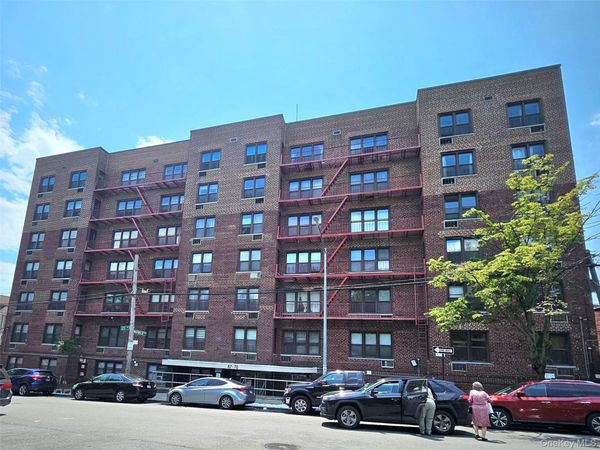 87-70 173rd Street , Unit 5P, Jamaica, NY 11432