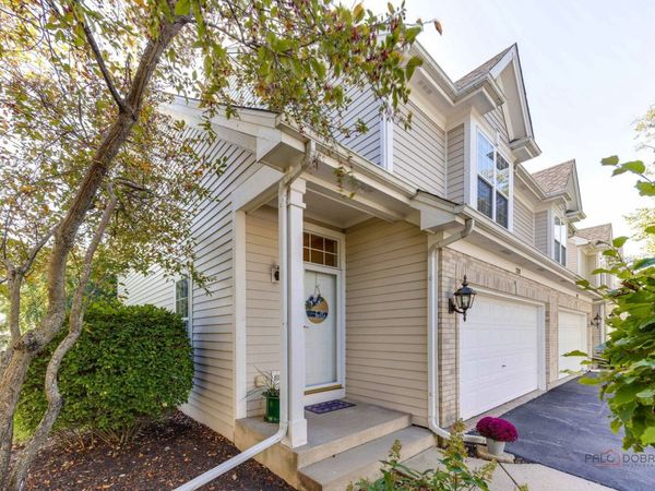 1201 W Danbury Drive , Cary, IL 60013