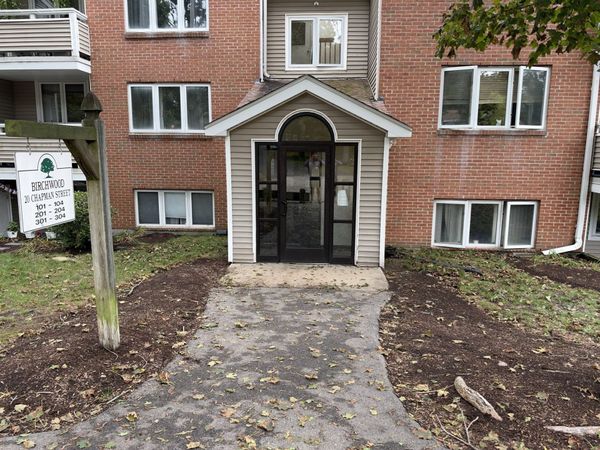 20 Chapman St, Unit 102, Weymouth, MA 02189
