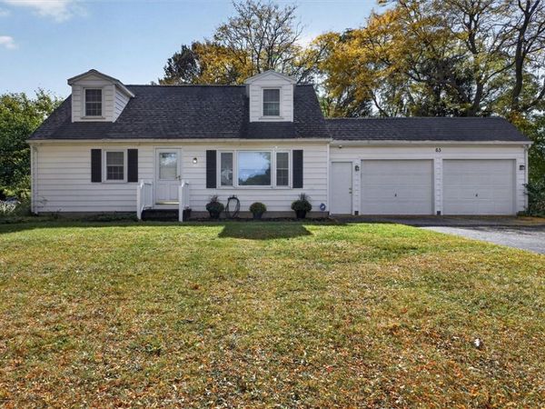 63 Thompson Road, Rochester, NY 14623