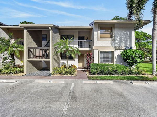 12926 BRIARLAKE Drive, Unit 104b, Palm Beach Gardens, FL 33418
