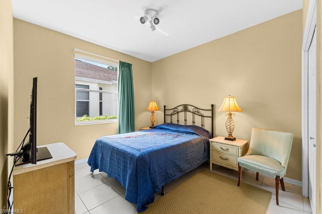 689 Crossfield Cir, Naples, FL 34104 Photo