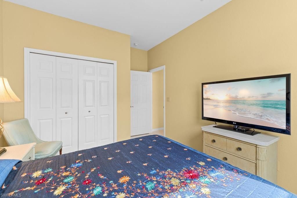 689 Crossfield Cir, Naples, FL 34104 Photo