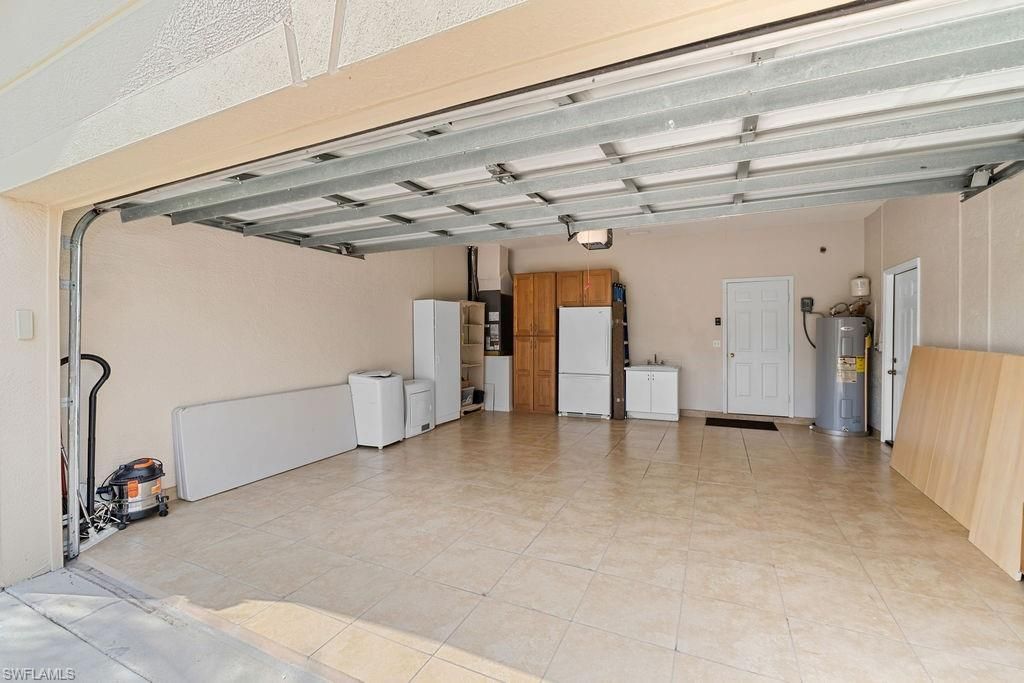 689 Crossfield Cir, Naples, FL 34104 Photo