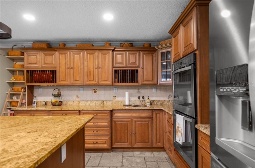85 S Hunting Lodge Drive , Inverness, FL 34453 Photo