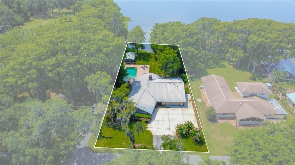 85 S Hunting Lodge Drive , Inverness, FL 34453 Photo