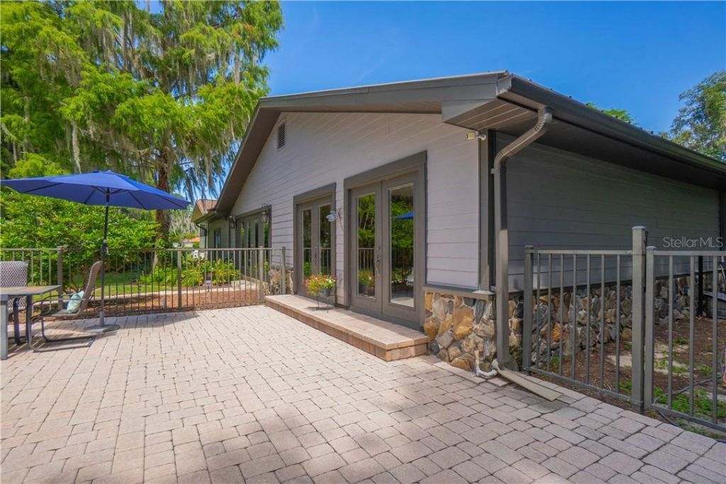85 S Hunting Lodge Drive , Inverness, FL 34453 Photo