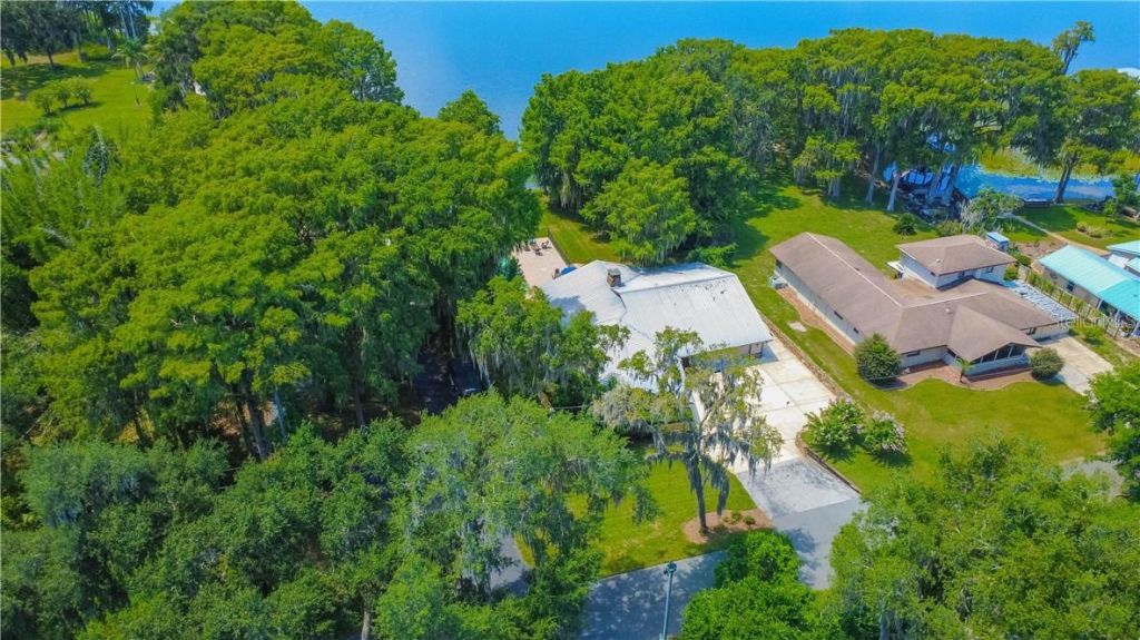 85 S Hunting Lodge Drive , Inverness, FL 34453 Photo