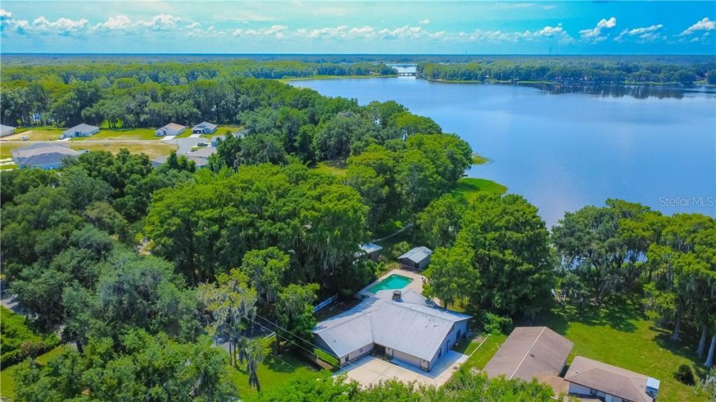 85 S Hunting Lodge Drive , Inverness, FL 34453 Photo