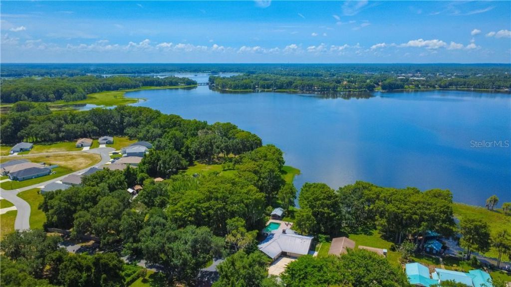 85 S Hunting Lodge Drive , Inverness, FL 34453 Photo