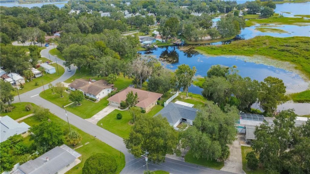 520 Lakewood Drive, Inverness, FL 34450 Photo