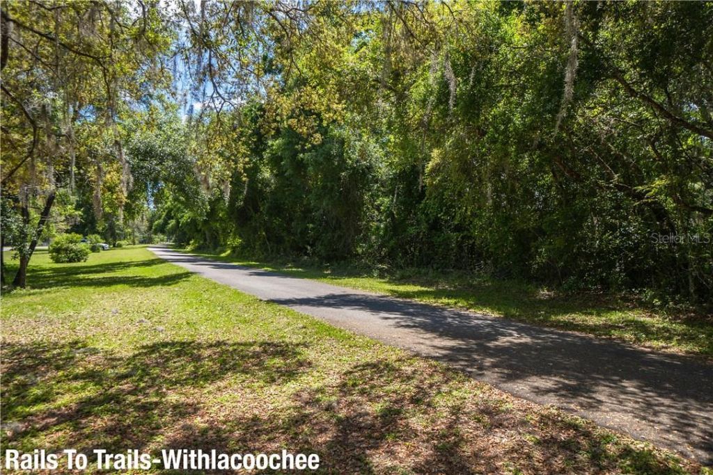520 Lakewood Drive, Inverness, FL 34450 Photo