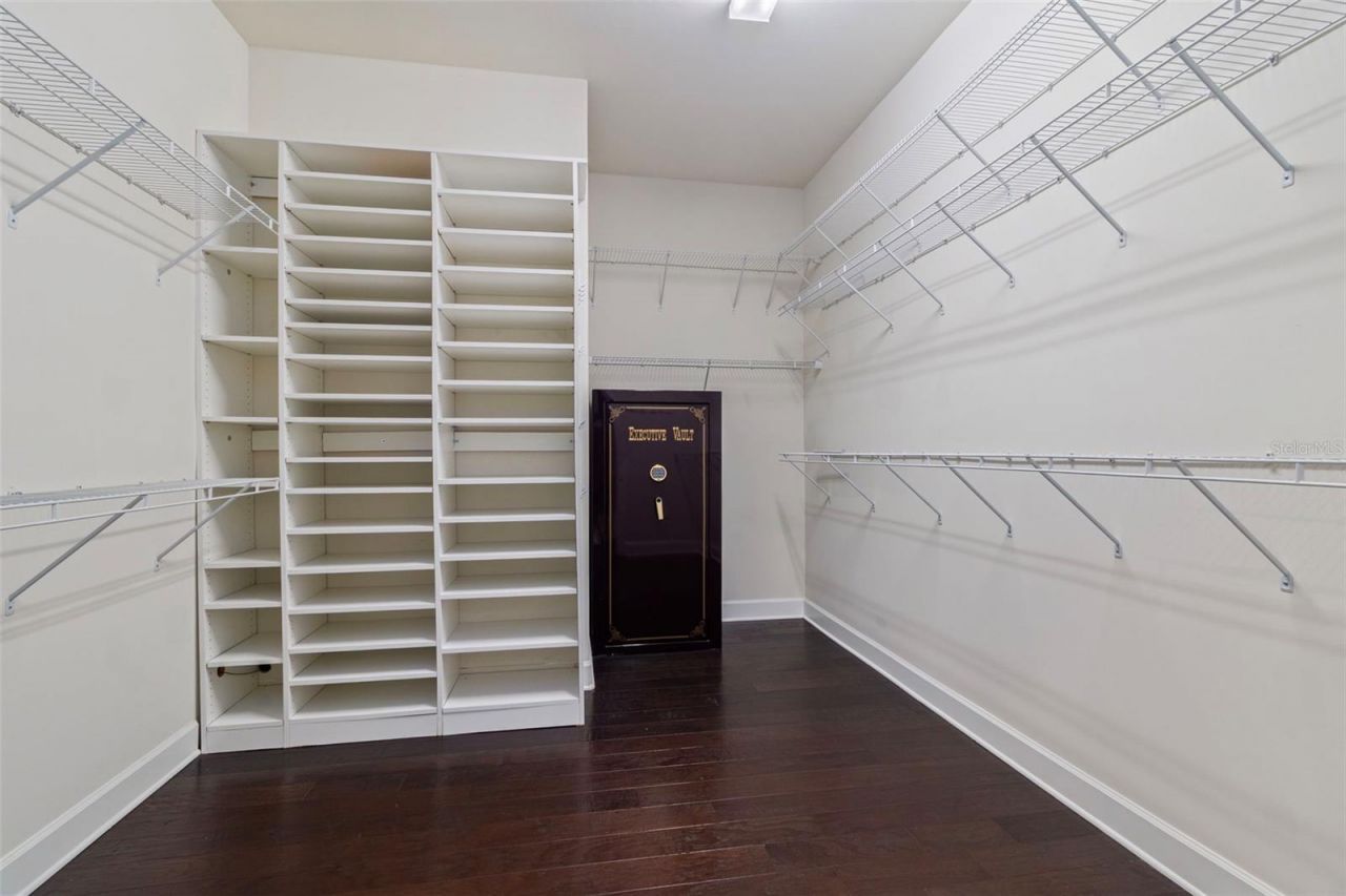 16293 Camden Lakes Circle, Naples, FL 34110 Photo