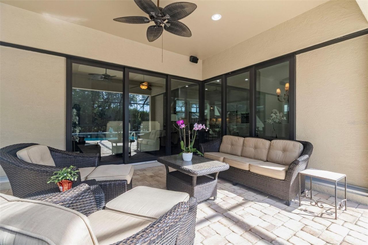 16293 Camden Lakes Circle, Naples, FL 34110 Photo