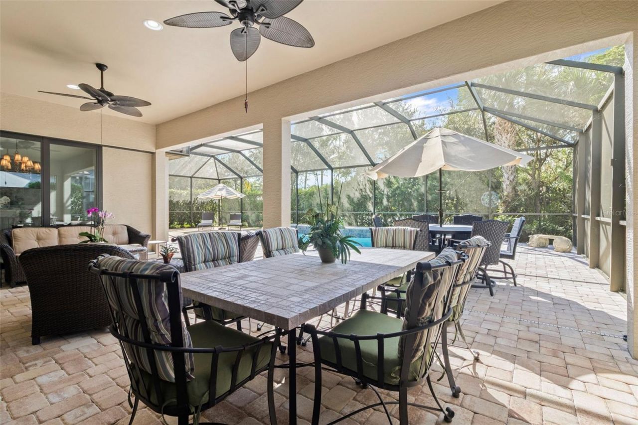 16293 Camden Lakes Circle, Naples, FL 34110 Photo