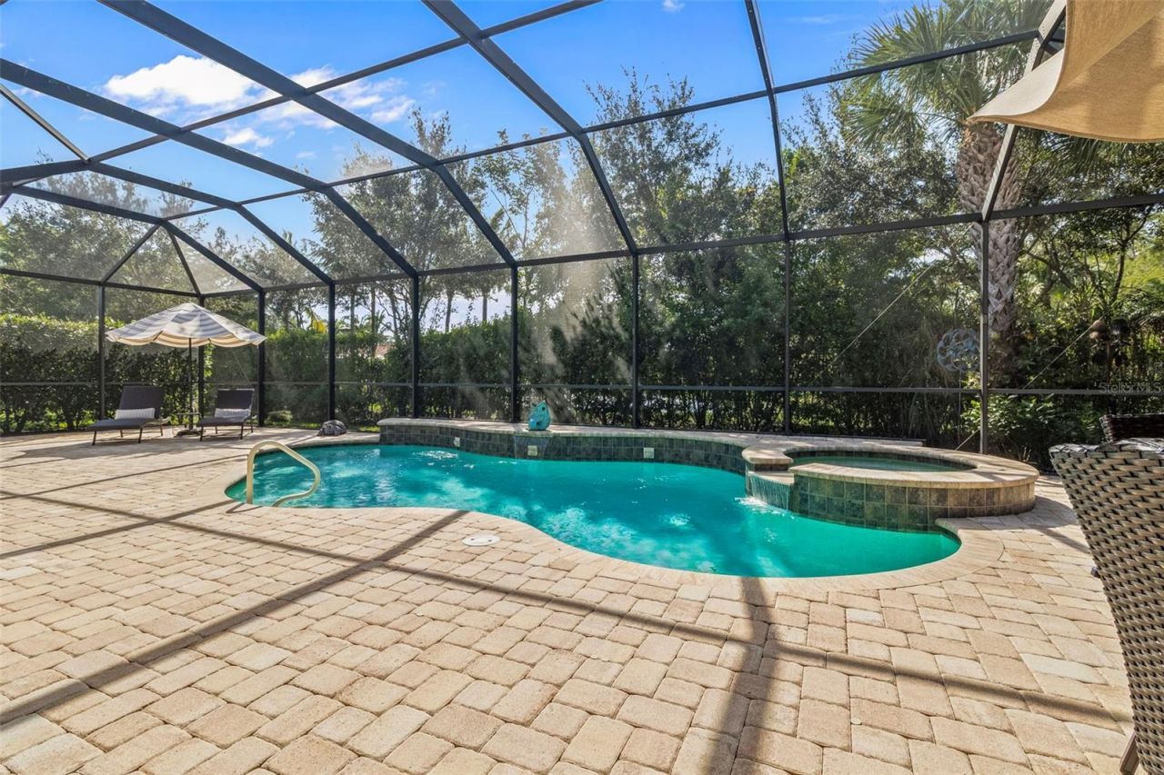 16293 Camden Lakes Circle, Naples, FL 34110 Photo