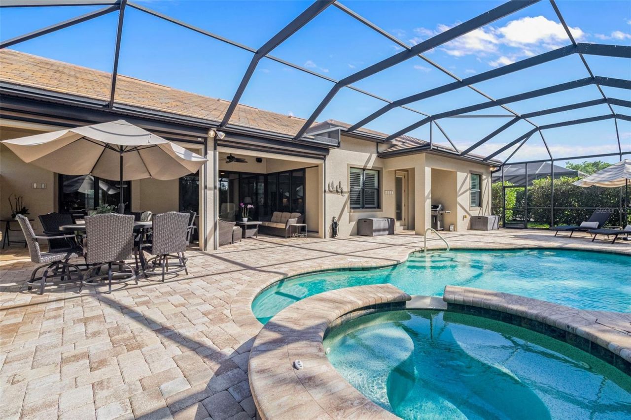 16293 Camden Lakes Circle, Naples, FL 34110 Photo