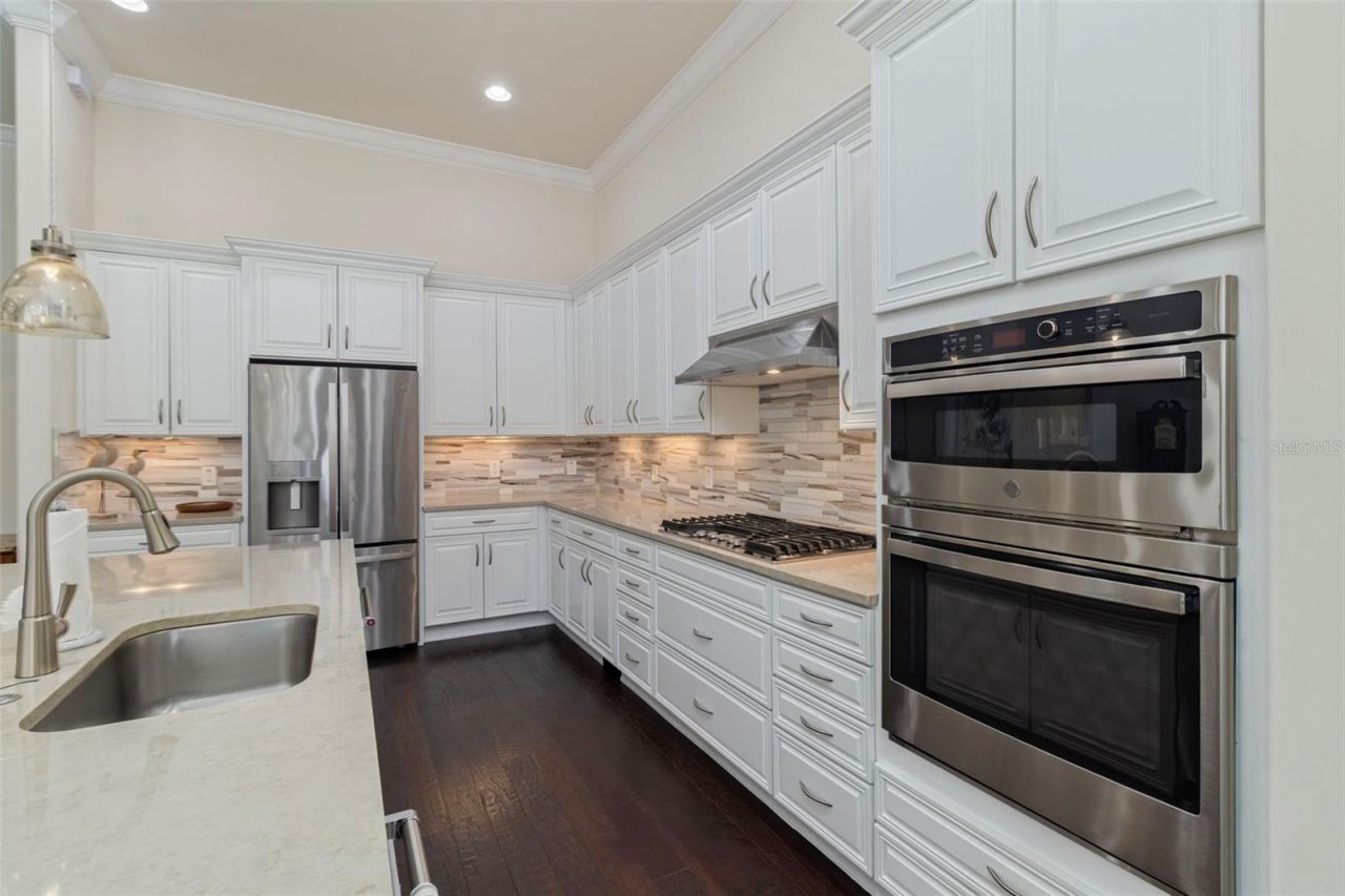 16293 Camden Lakes Circle, Naples, FL 34110 Photo