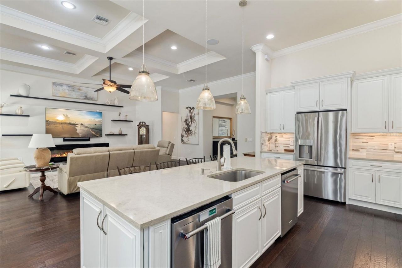 16293 Camden Lakes Circle, Naples, FL 34110 Photo