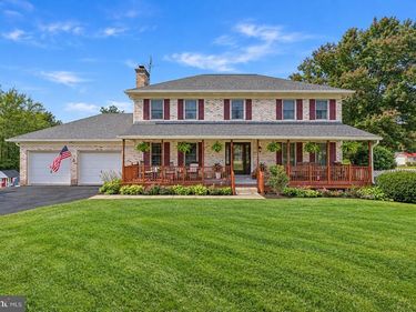 4194 STEPNEY DRIVE, GAINESVILLE, VA 20155