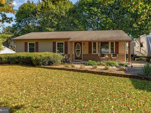 232 FAIRLAWN AVENUE , STATE COLLEGE, PA 16801