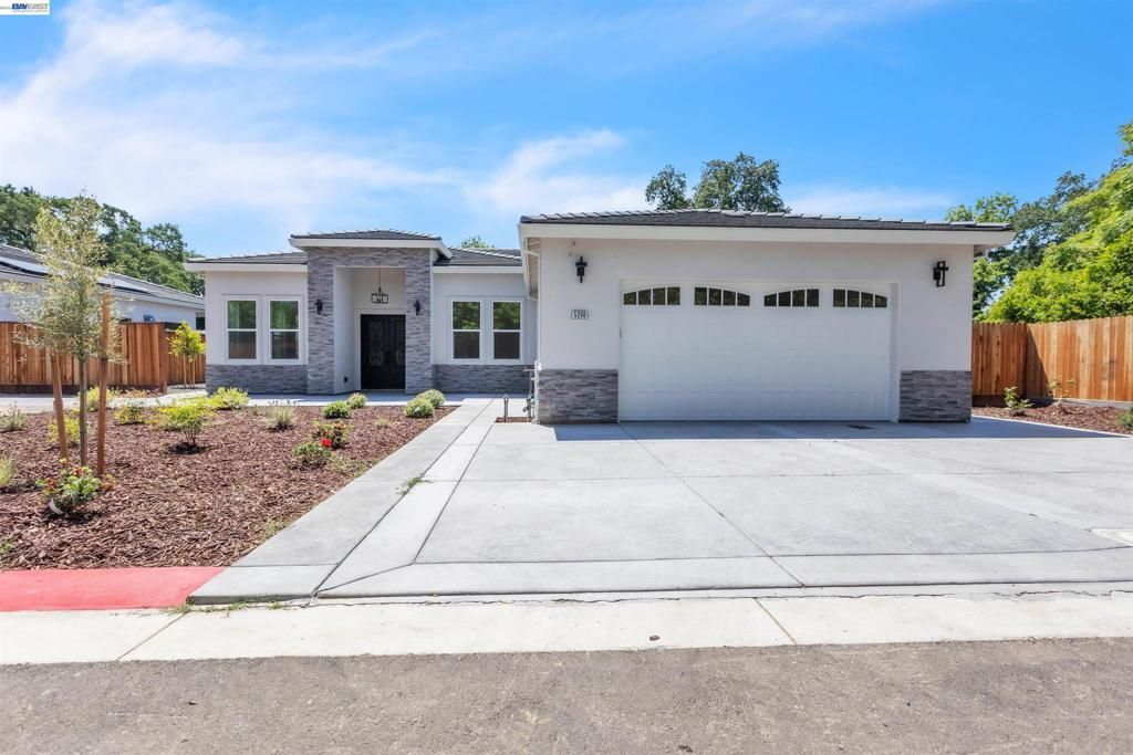5200 Shirehills Lane, Carmichael, CA 95608 Main Photo