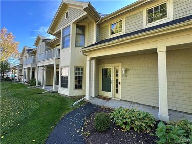 2507 Pipers Court, Baldwinsville, NY 13207