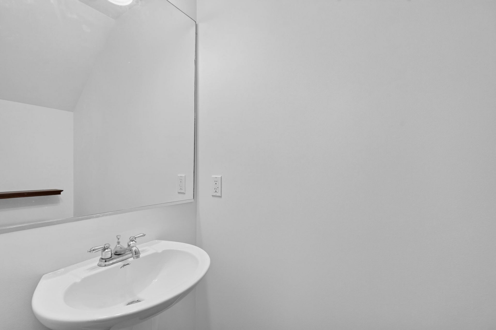 2862 Mackenzie Court Photo 15